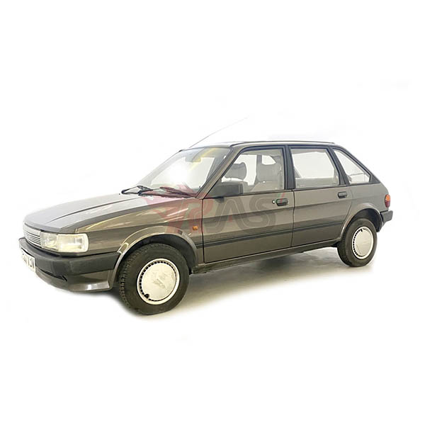 AUSTIN MAESTRO Fastback (XC)